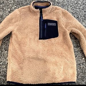 Boys Vineyard Vines NWT Sherpa Pullover Size M (12-14) Brand New.